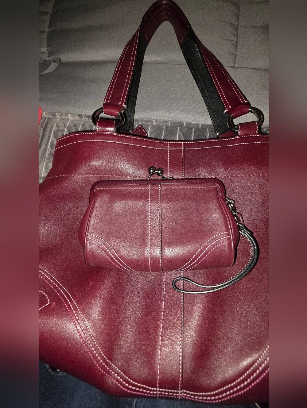 Coach Women's Burgundy Leather Tote Bag with Wristlet & Card Holder - Picture 6 of 16